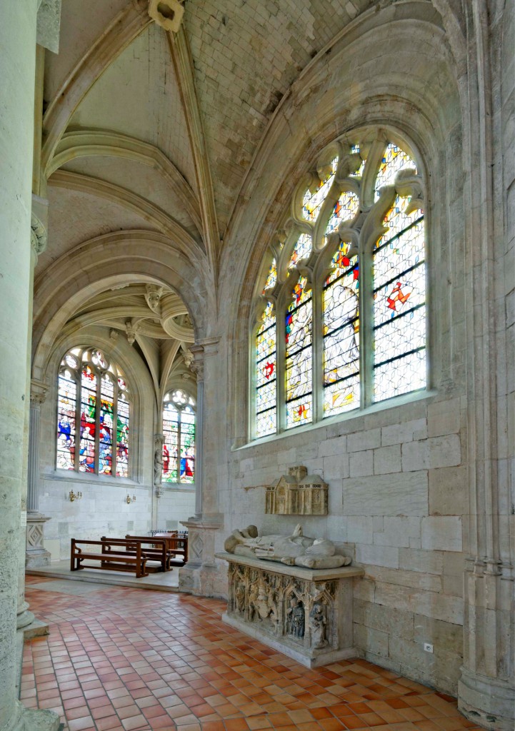 interieur de l'abbaye de valmont