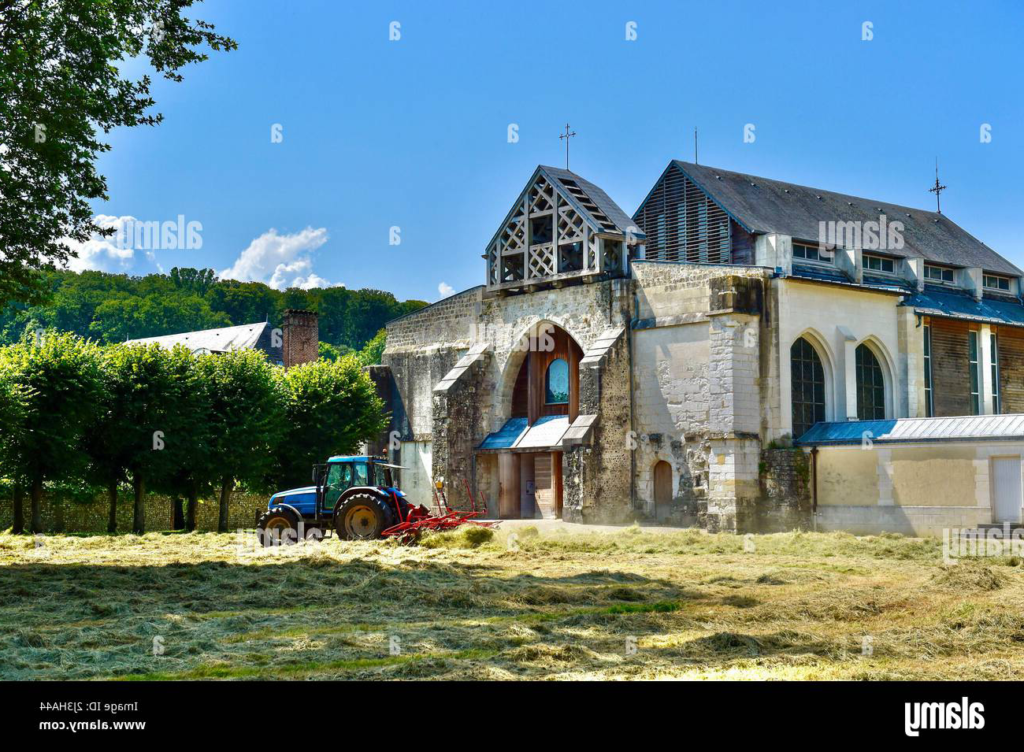 Groupe de visiteurs à l'Abbaye de Valmont