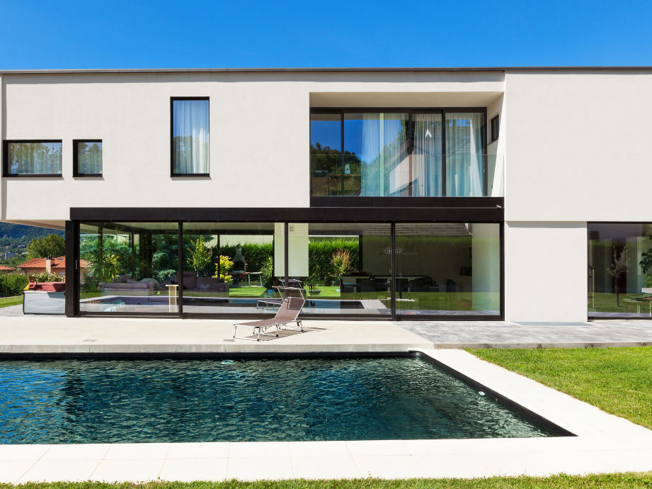 Explorer les opportunités immobilières de Dubaï : Pourquoi participer à des salons de l’immobilier est essentiel?