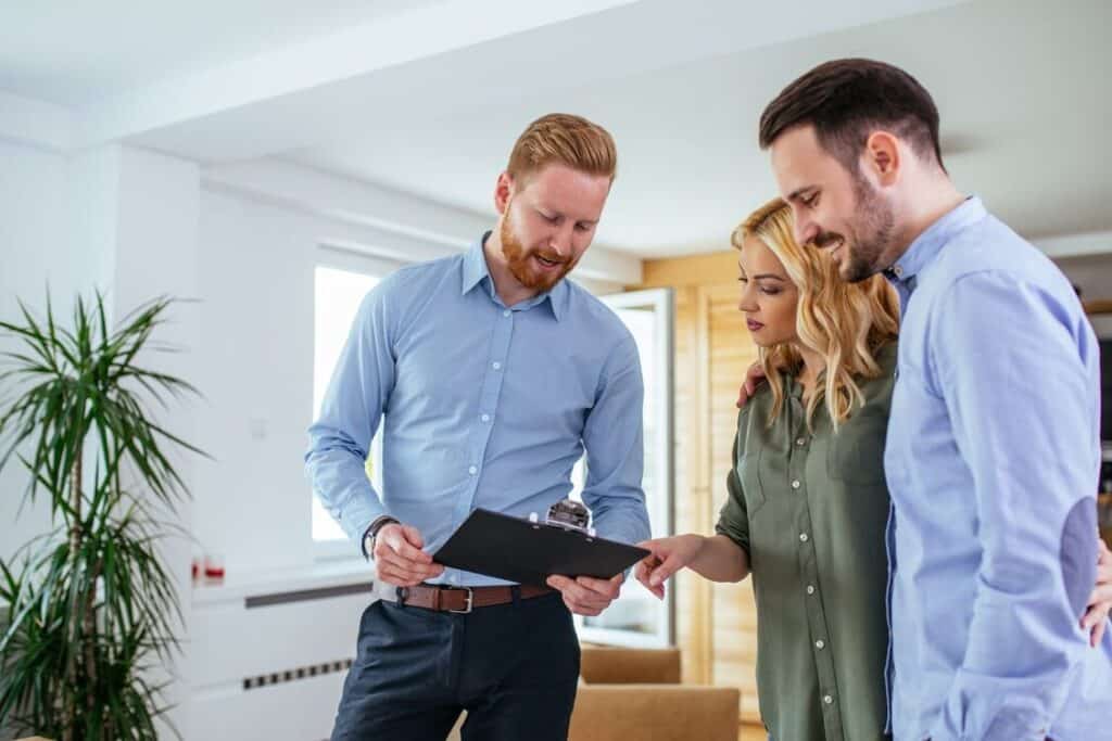 Guide pratique pour les agents immobiliers de Dubaï : Acheter et vendre des bijoux religieux