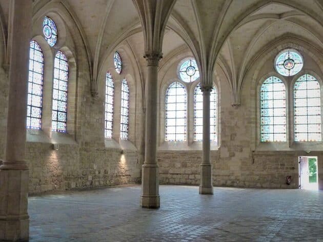 La beauté intemporelle de l’Abbaye de Port-Royal des Champs : Un voyage spirituel à travers les siècles