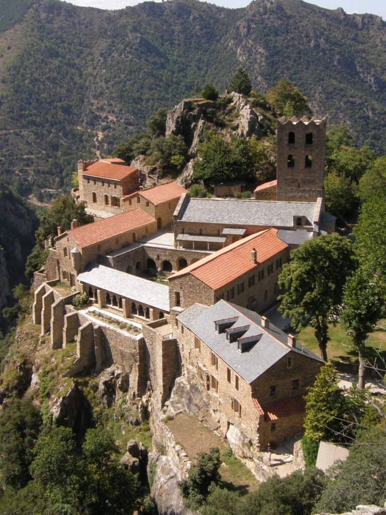 L’expérience spirituelle à l’abbaye de Longpont : un voyage intemporel