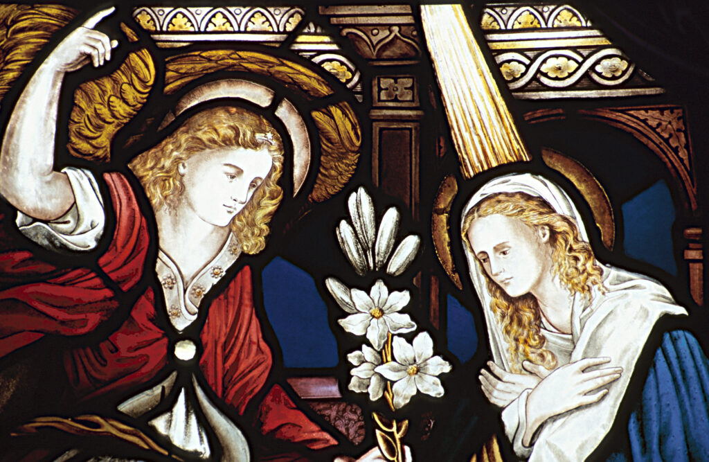 Les 13 vertus de la Vierge Marie : une inspiration pour la foi chrétienne