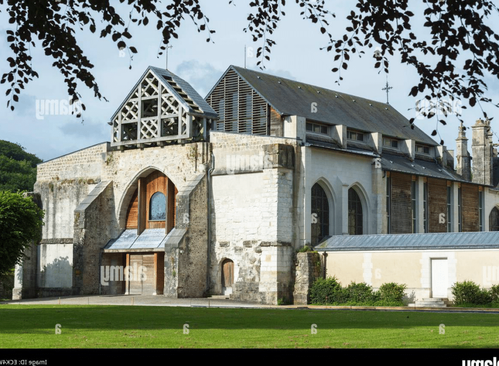 L’Abbaye de Valmont : Histoire, architecture et légendes