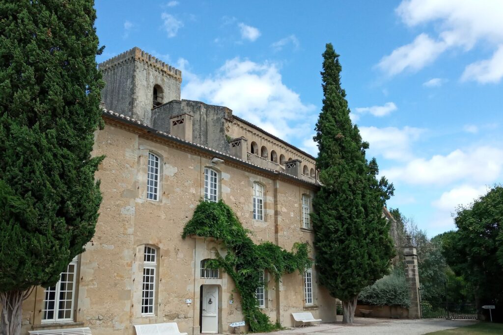 abbaye de Boulaur : havre de paix et spiritualité dans le Gers
