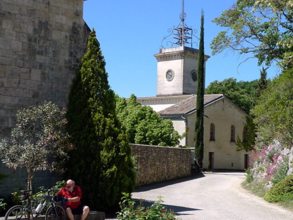 À la découverte de l’abbaye d’Aiguebelle : un havre de spiritualité et de sérénité