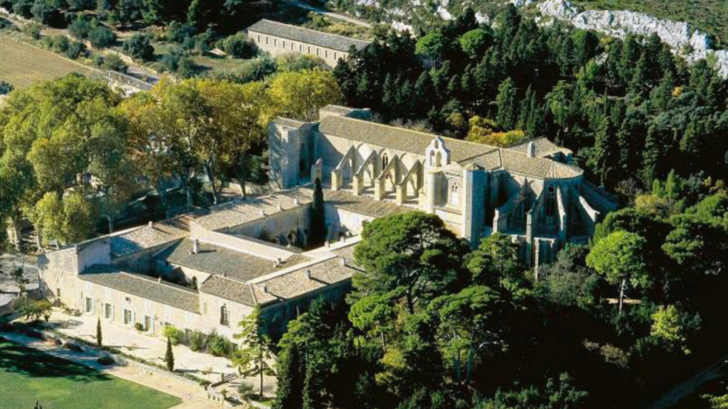 La splendeur spirituelle de l’abbaye Valmagne : un havre de paix et de sérénité