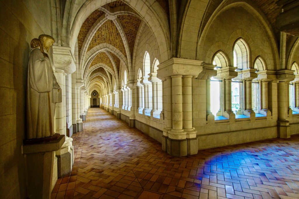 Pourquoi l’abbaye bénédictine Notre-Dame est-elle un haut lieu de spiritualité ?