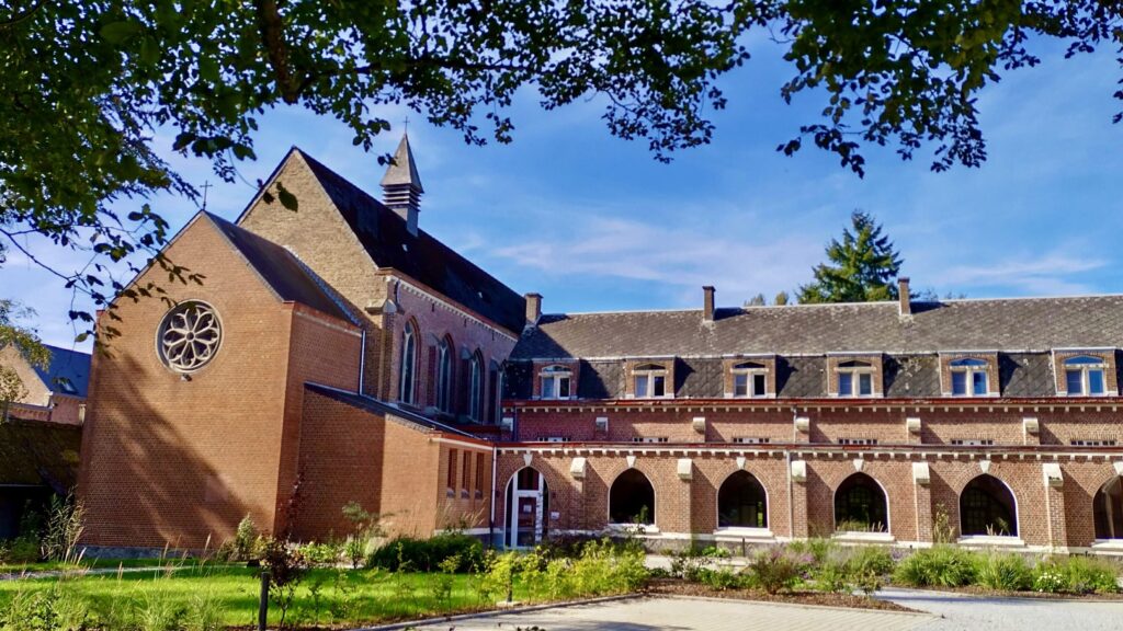 trouver la paix intérieure : séjourner dans une résidence de l’abbaye