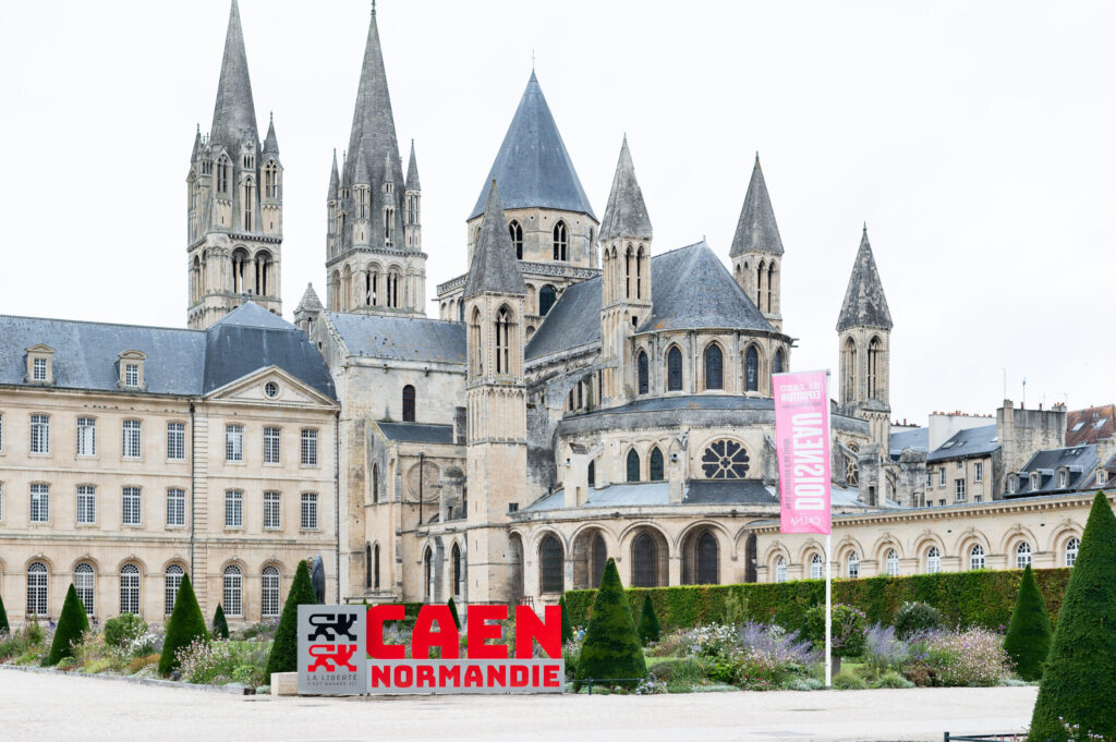l’abbaye des saveurs : entre tradition monastique et gastronomie contemporaine