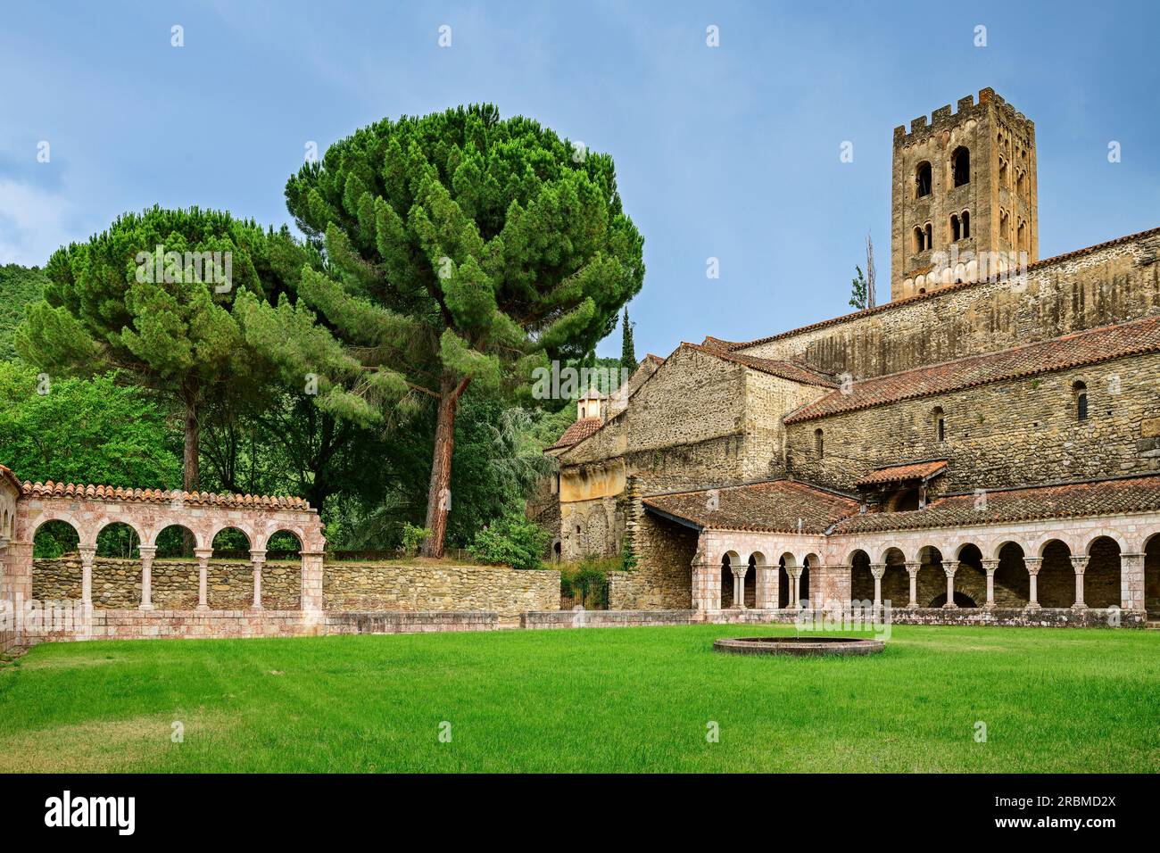 cloître roman abbaye Saint-Michel de Cuxa