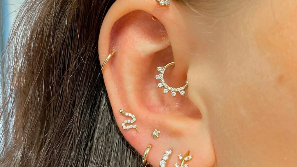 Que signifient les piercings spirituellement ?
