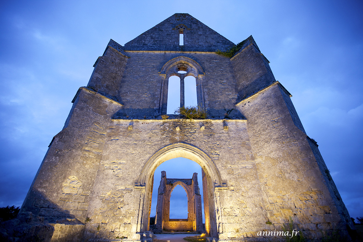 Ruines de l'abbaye des Châteliers