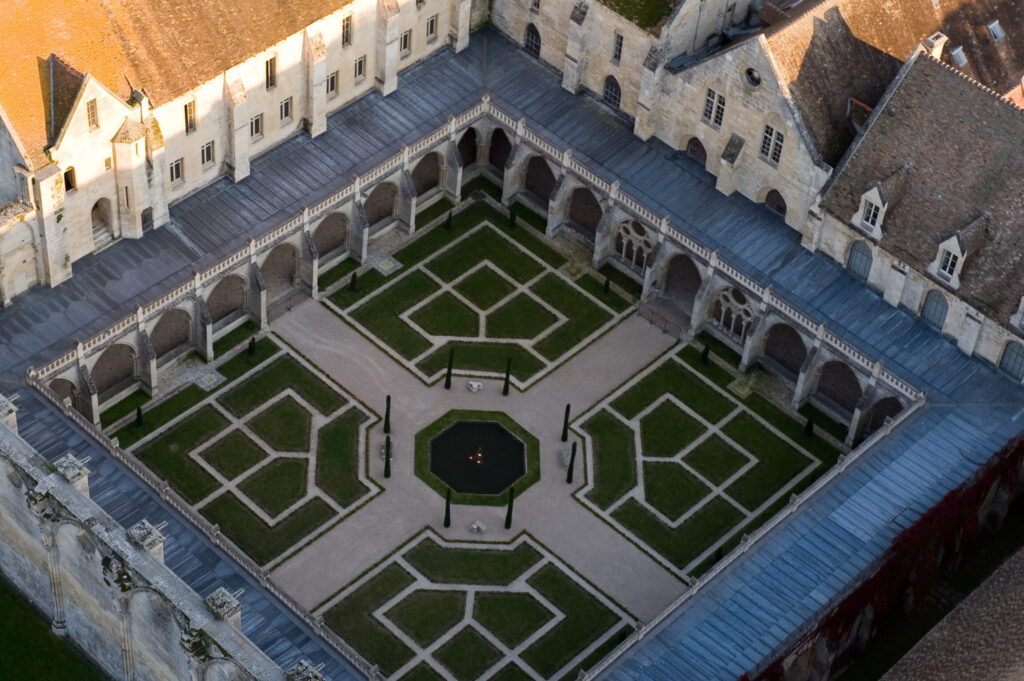L’abbaye blanche : un havre de paix et de spiritualité à découvrir