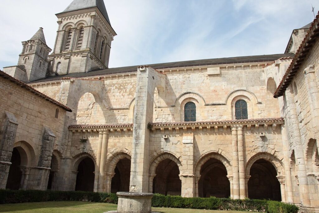 Les abbayes du sud Vendée à ne pas manquer