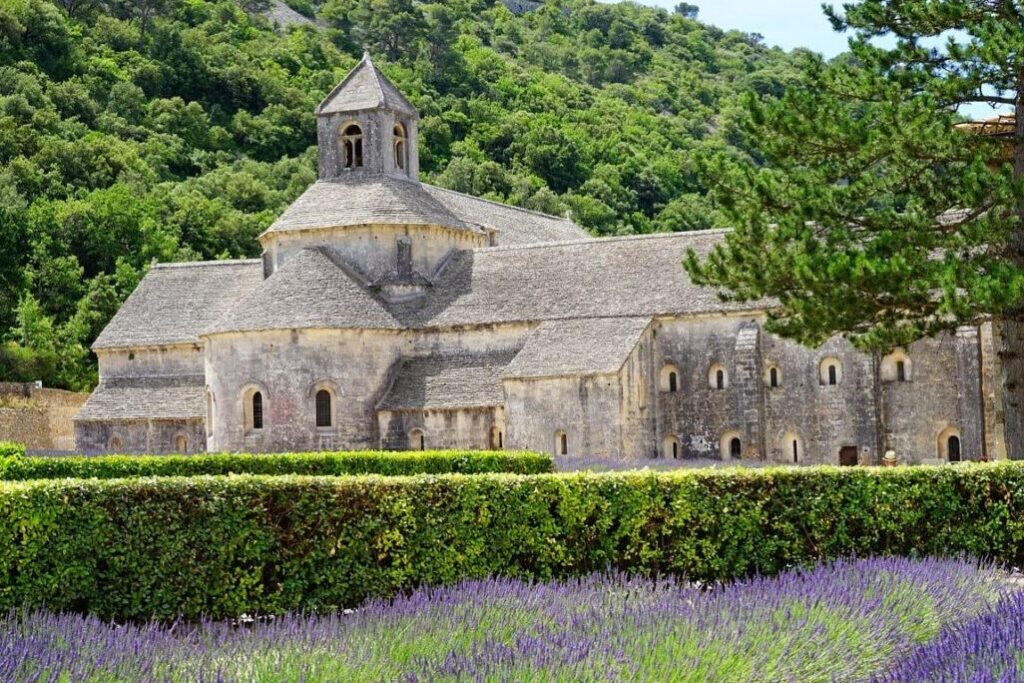Quelle est la plus belle abbaye de France ?