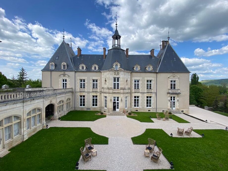 Quelle est l’histoire du Château Sainte Sabine et de son restaurant ?