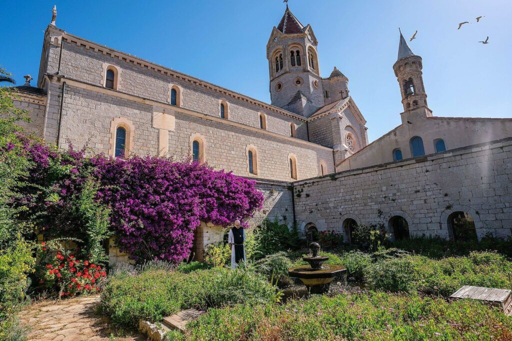Témoignages : que pensent les visiteurs de l’abbaye de Tamié ?