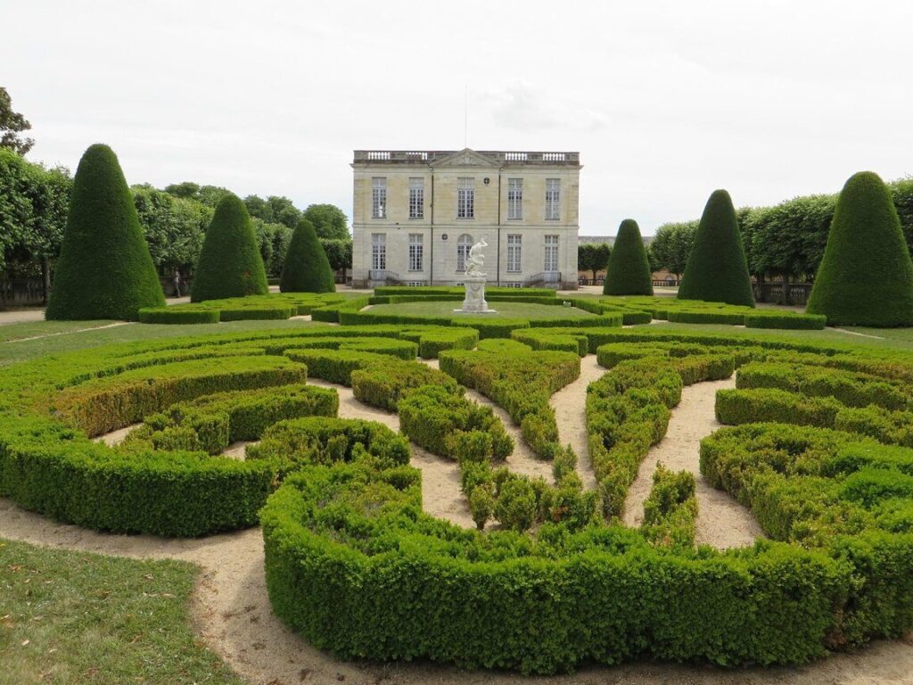 Le château du Bouchet : histoire et visite de ce monument proche de Fontgombault