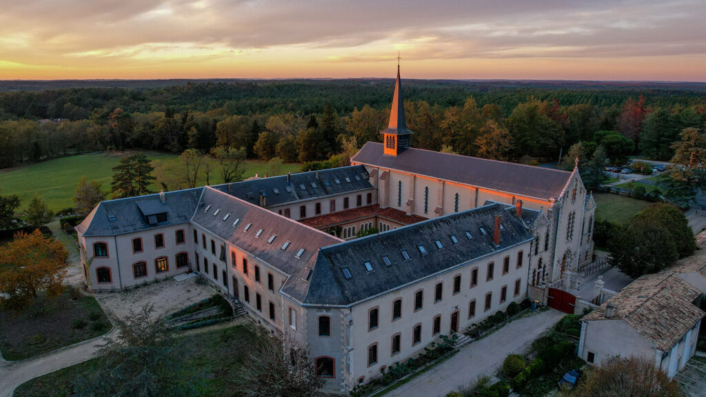 Abbaye d&rsquo;Échourgnac : avis et témoignages authentiques des visiteurs