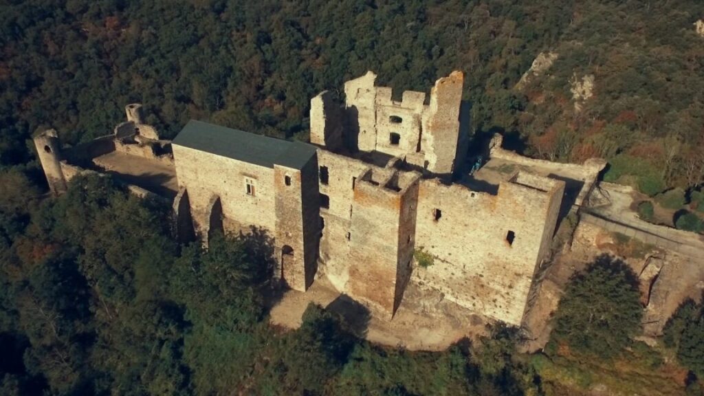 Découverte du Château de Saissac : histoire et visite