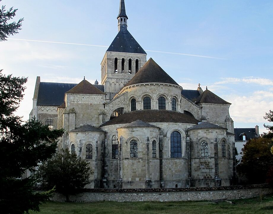 L’abbaye de Saint-Benoît-sur-Loire : un joyau de spiritualité et d’histoire en France