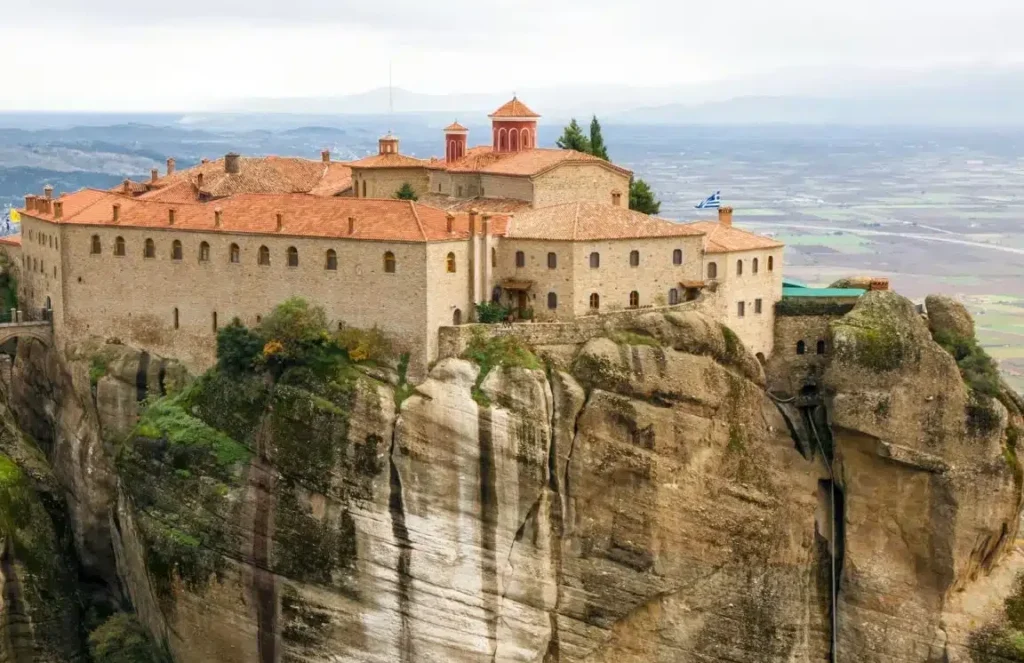 Visiter le monastère Agios Stefanos aux Météores