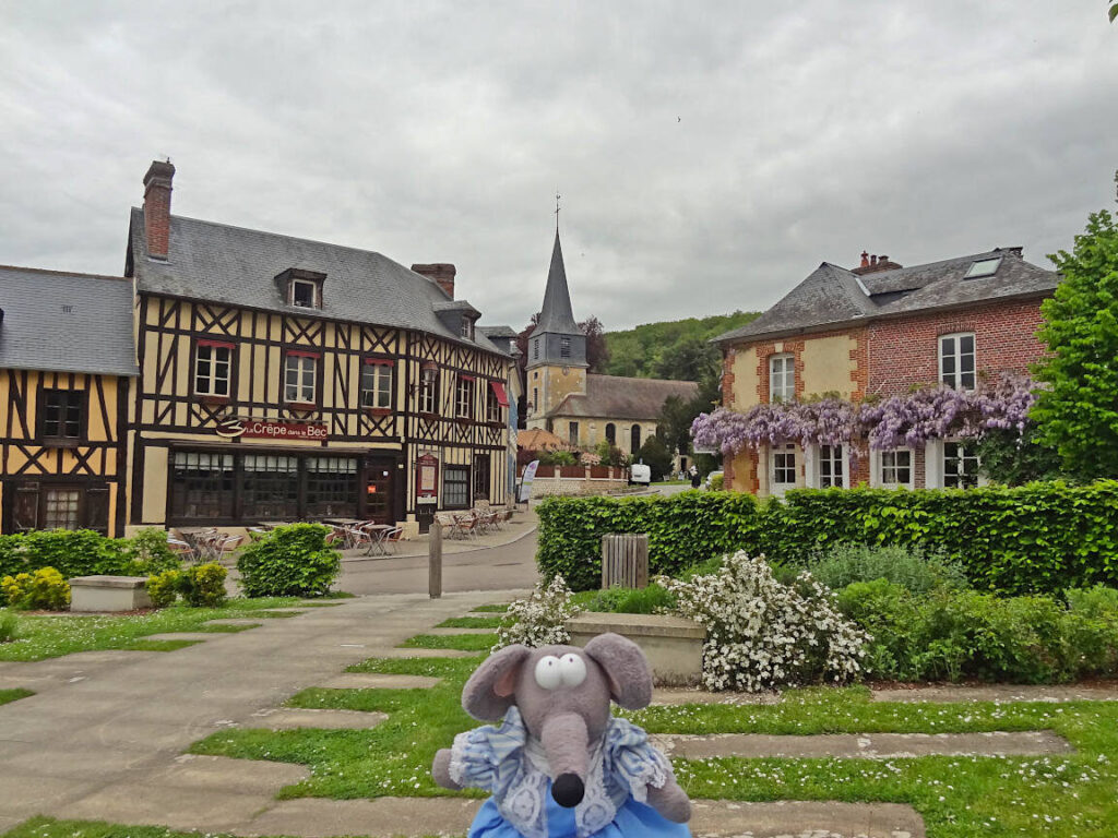 Découverte paisible : les jardins de l’Abbaye Saint-Georges de Boscherville, un havre de spiritualité