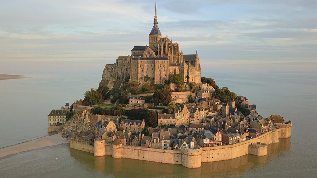 Hambye abbaye : un havre de paix chargé d’histoire en Normandie