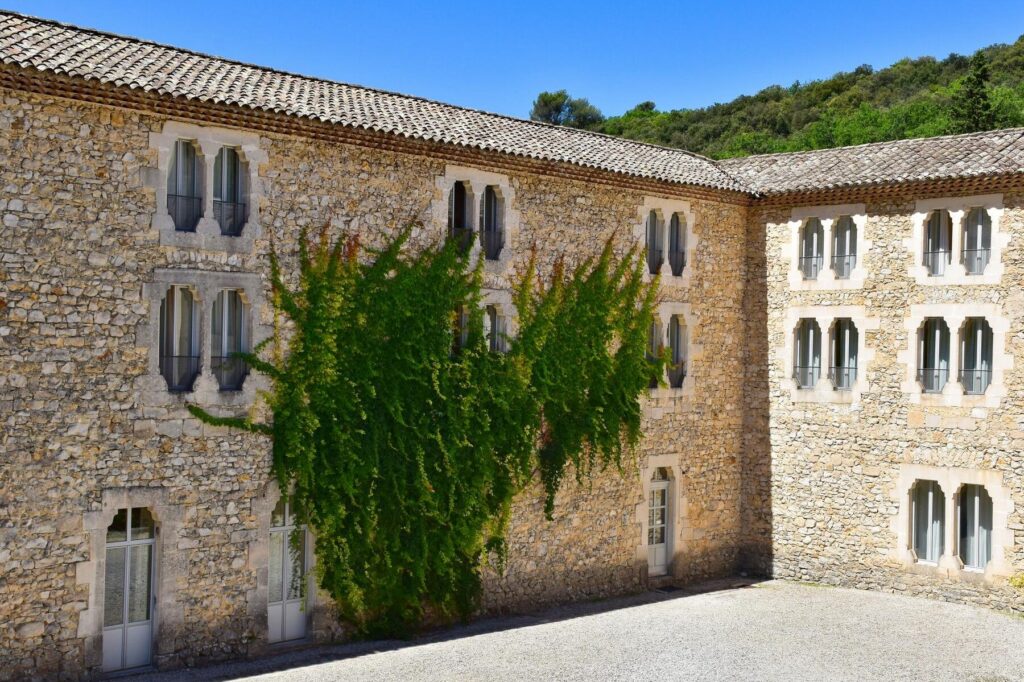 L&rsquo;abbaye de Silvacane à Aix-en-Provence : un havre de paix et de spiritualité