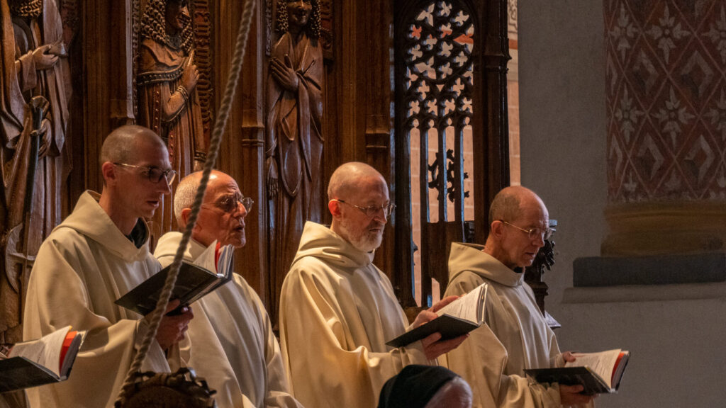 Découverte de l’abbaye de Hauterive: un havre de paix et spiritualité en Suisse