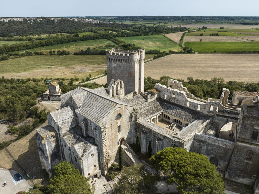 Quels sont les secrets de l’abbaye de Fontvieille ?