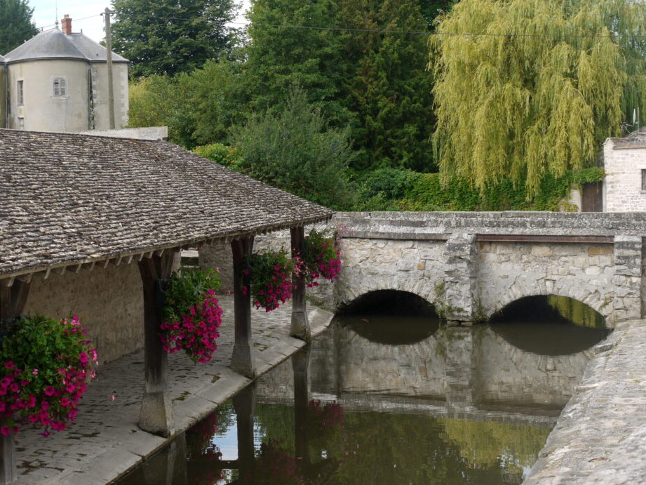 Visitez-vous l’abbaye de Chantelle ? Découvrez les trésors de sa boutique spirituelle